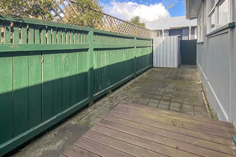 Photo of property in 458 Ruahine Street, Terrace End, Palmerston North, 4410