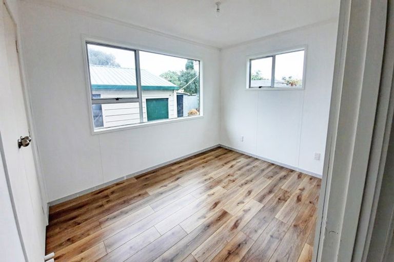 Photo of property in 56 Tabitha Crescent, Henderson, Auckland, 0612