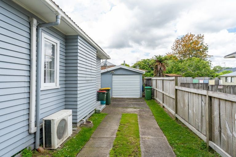 Photo of property in 12 Tui Avenue, Forest Lake, Hamilton, 3200