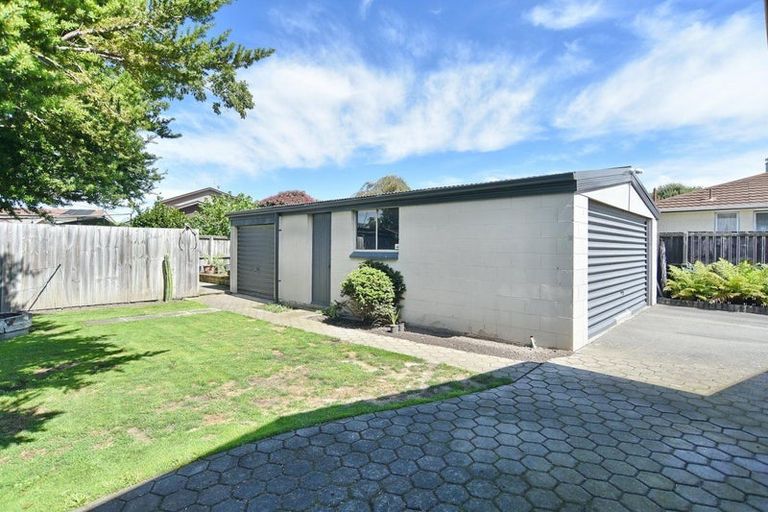 Photo of property in 113 Johns Road, Northwood, Christchurch, 8051