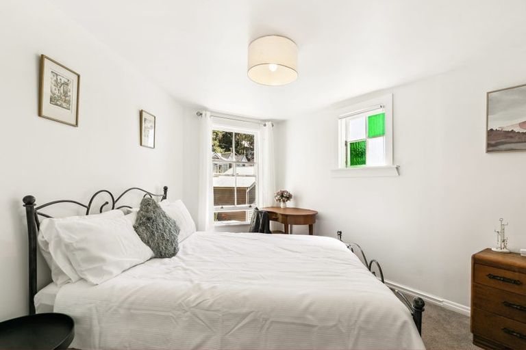 Photo of property in 210 Sydney Street West, Thorndon, Wellington, 6011