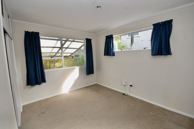 Photo of property in 50 Salamanca Road, Sunnynook, Auckland, 0620