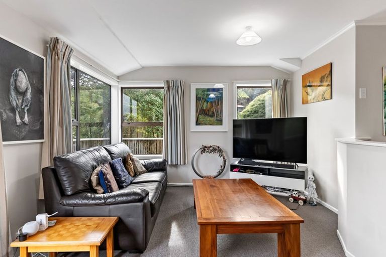 Photo of property in 38 Montgomery Avenue, Karori, Wellington, 6012