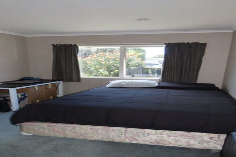 Photo of property in 19 Kelvin Road, Papakura, 2110