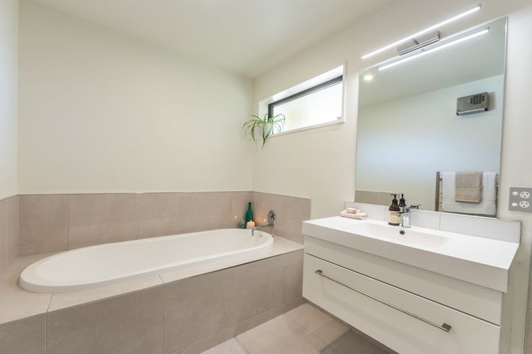 Photo of property in 32 Navy Loop, Rolleston, 7614