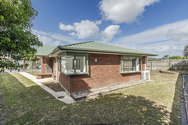 Photo of property in 21 Settlers Cove, Weymouth, Auckland, 2103