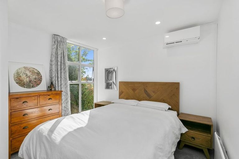 Photo of property in 8 Norna Crescent, Kelburn, Wellington, 6012