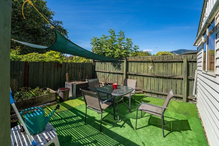 Photo of property in 2/74 Norwich Street, Stoke, Nelson, 7011