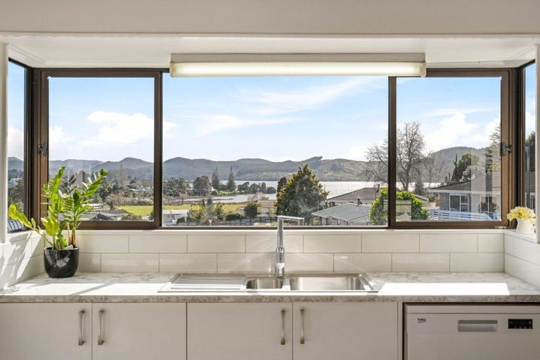 Photo of property in 100 Tobie Place, Whangamata, 3620