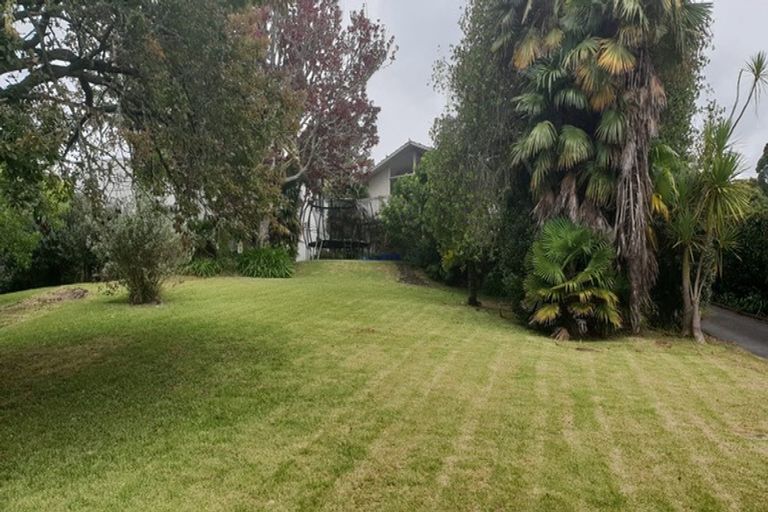 Photo of property in 71a Park Rise, Campbells Bay, Auckland, 0630