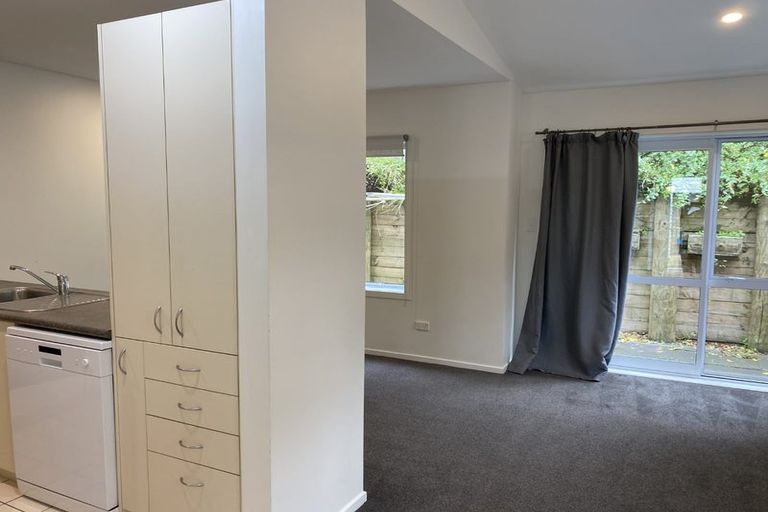 Photo of property in 13/30 John Jennings Drive, Oteha, Auckland, 0632