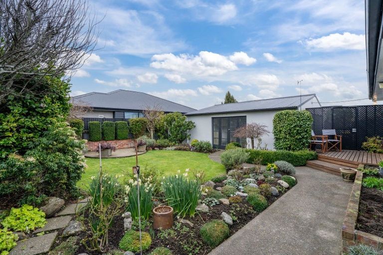 Photo of property in 70 Helmsdale Street, Waverley, Invercargill, 9810