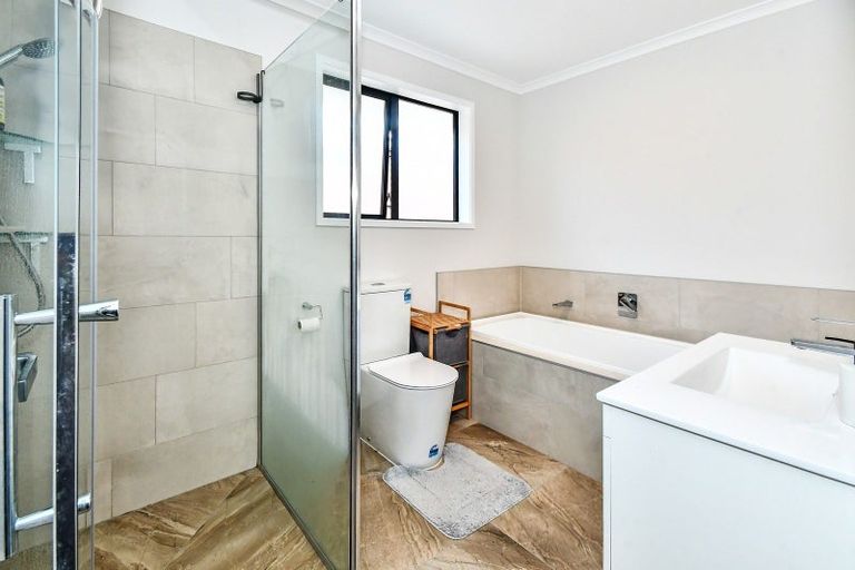 Photo of property in 130 Hitchen Road, Pokeno, 2402