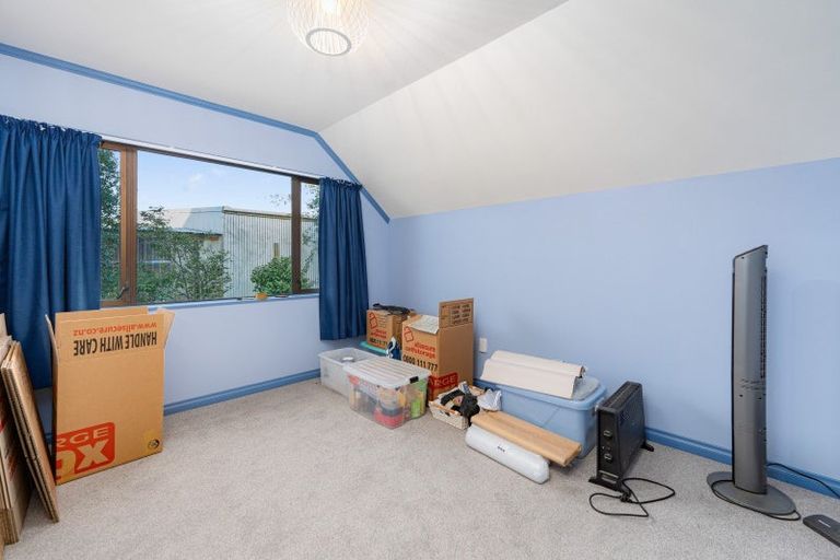 Photo of property in 153 Halcombe Road, Feilding, 4775
