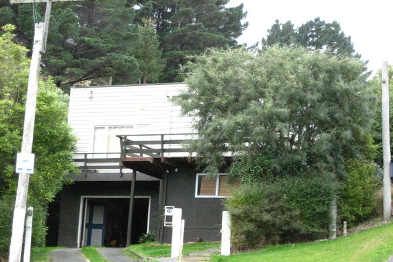 Photo of property in 35 Wharfdale Street, Macandrew Bay, Dunedin, 9014