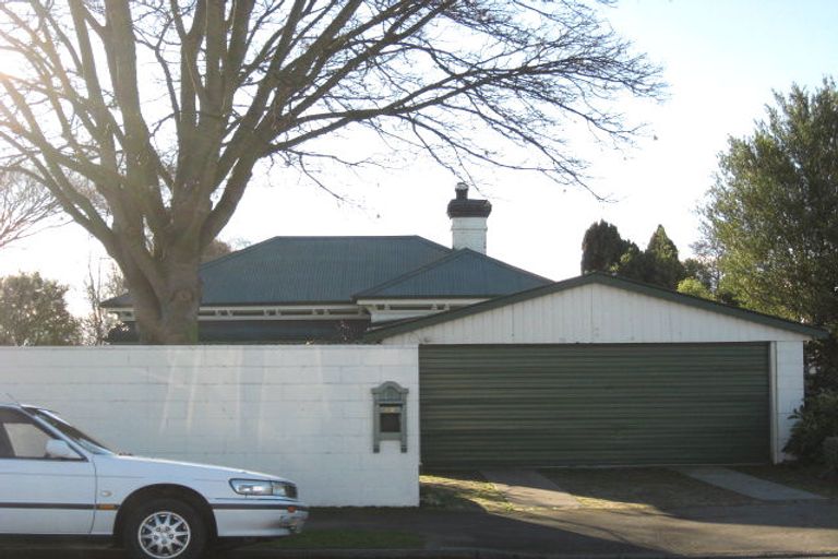 Photo of property in 112a Cranford Street, St Albans, Christchurch, 8014
