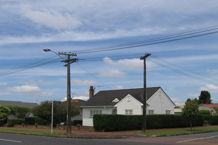 Photo of property in 272 Meola Road, Point Chevalier, Auckland, 1022