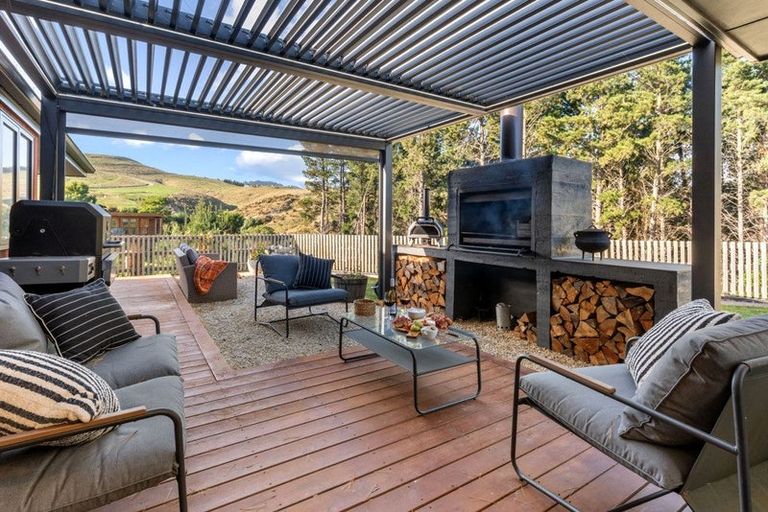 Photo of property in 14 Minsons Lane, Kennedys Bush, Christchurch, 8025