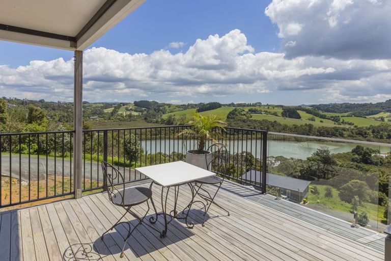 Photo of property in 28 Green Road, Matakana, Warkworth, 0985
