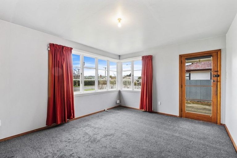 Photo of property in 18 Montrose Avenue, Culverden, 7392