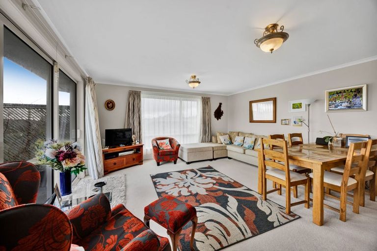 Photo of property in 5 Faber Place, Inglewood, 4330