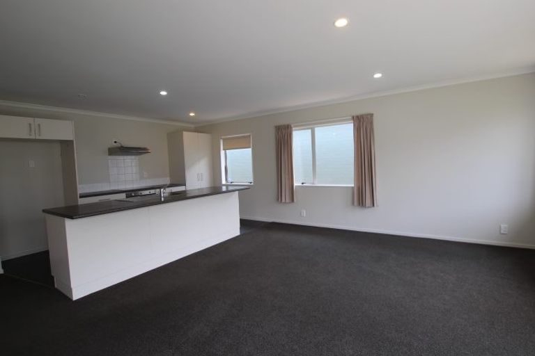 Photo of property in 7 Poaka Avenue, Takanini, 2112