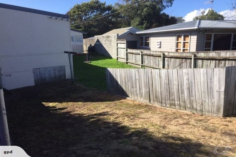 Photo of property in 49 Eatwell Avenue, Paraparaumu Beach, Paraparaumu, 5032
