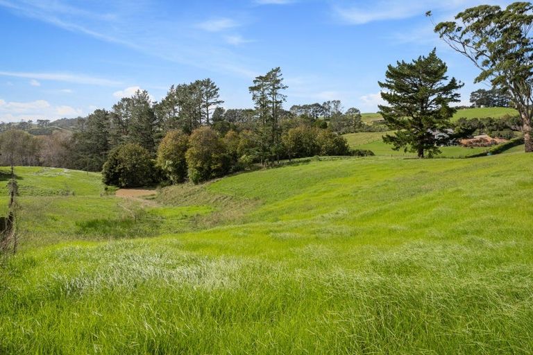 Photo of property in 730 Horseshoe Bush Road, Waitoki, 0871