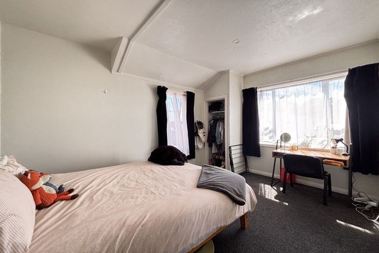 Photo of property in 156 Peverel Street, Riccarton, Christchurch, 8041