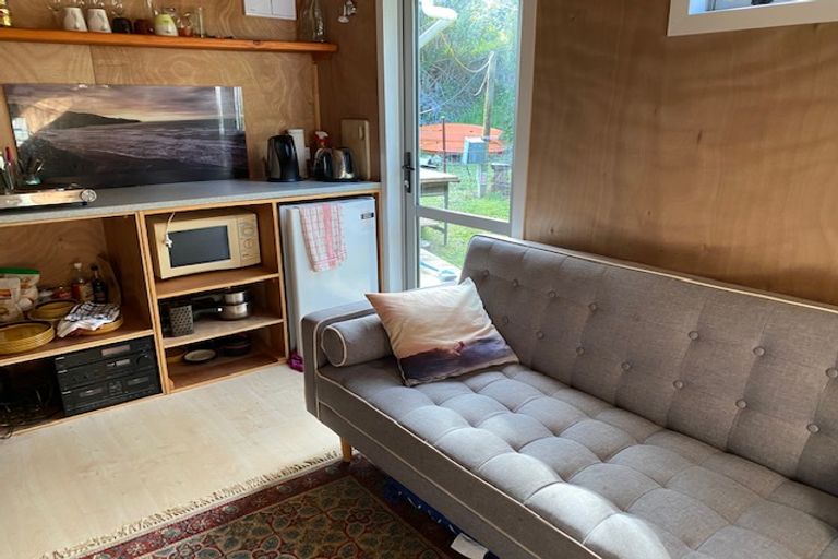 Photo of property in 25 Point Street, Raglan, 3225