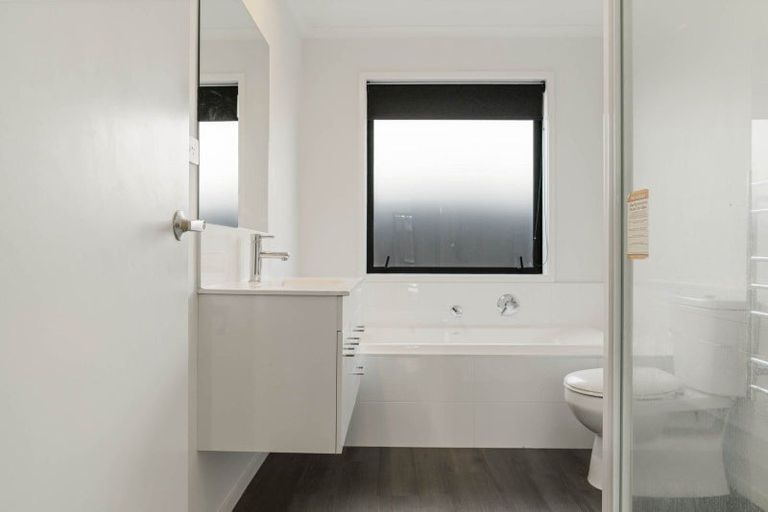 Photo of property in 66 Te Wharo Drive, Papamoa, 3118