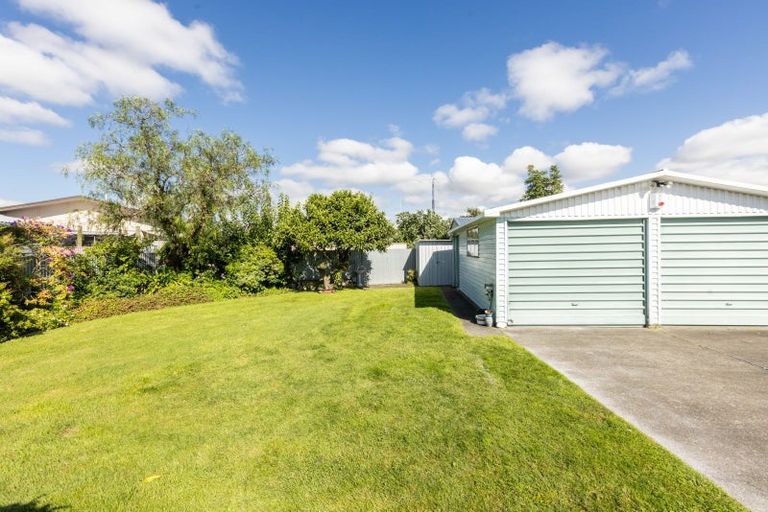Photo of property in 35 Murphy Road, Taradale, Napier, 4112