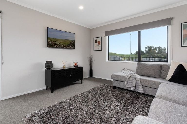 Photo of property in 89 Ballintoy Park Drive, Welcome Bay, Tauranga, 3175