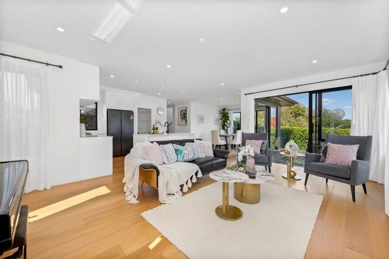 Photo of property in 38a Gills Road, Bucklands Beach, Auckland, 2014