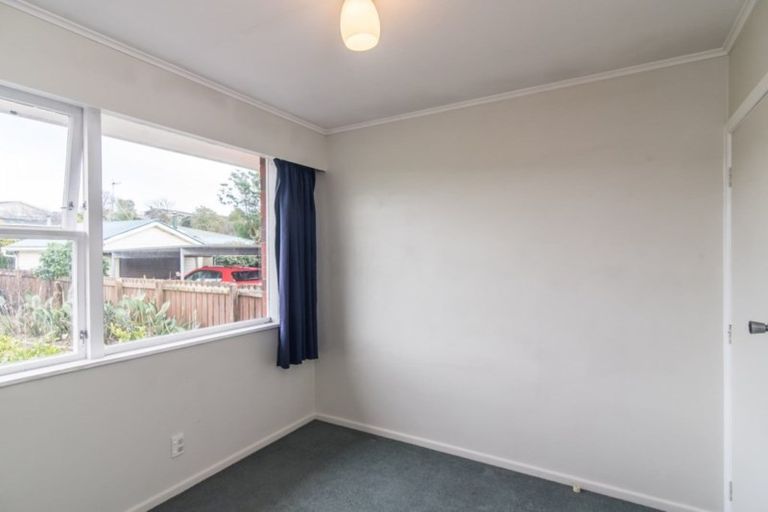 Photo of property in 24 Titoki Road, Raumati Beach, Paraparaumu, 5032