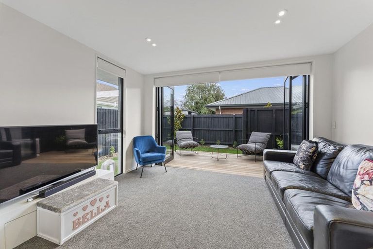 Photo of property in 7/11 Hinemoa Street, Spreydon, Christchurch, 8024