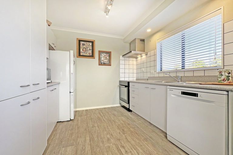 Photo of property in 2 Yasmin Lane, Kinloch, Taupo, 3377