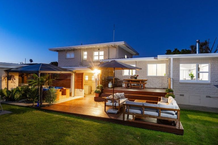 Photo of property in 8 Newbourne Crescent, Redwoodtown, Blenheim, 7201