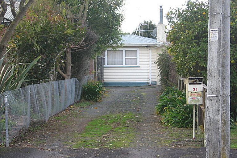 Photo of property in 21 Thornton Place, Melville, Hamilton, 3206