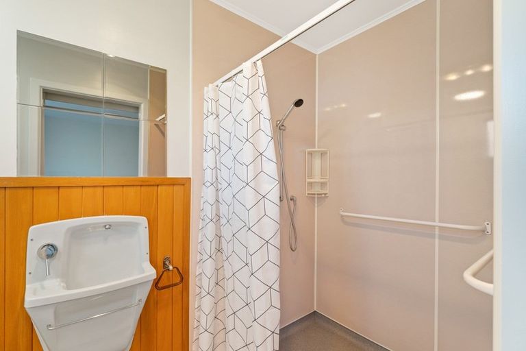 Photo of property in 7 Ludlow Place, Parklands, Christchurch, 8083