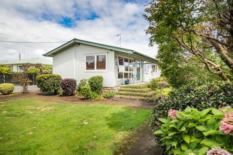 Photo of property in 2 Dalrymple Place, Marton, 4710