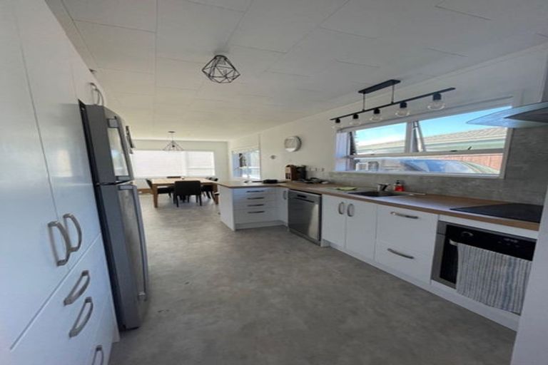 Photo of property in 36 Lockhart Avenue, Milson, Palmerston North, 4414