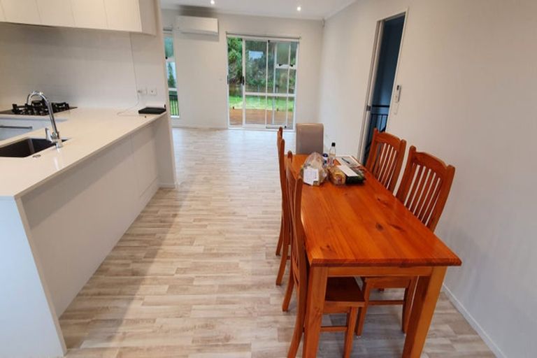 Photo of property in 73 Calluna Crescent, Totara Heights, Auckland, 2105