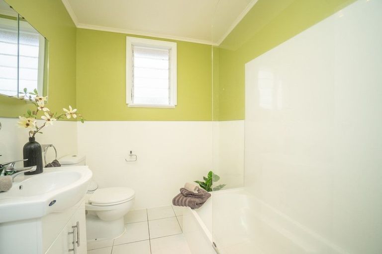 Photo of property in 754 Tremaine Avenue, Palmerston North, 4414