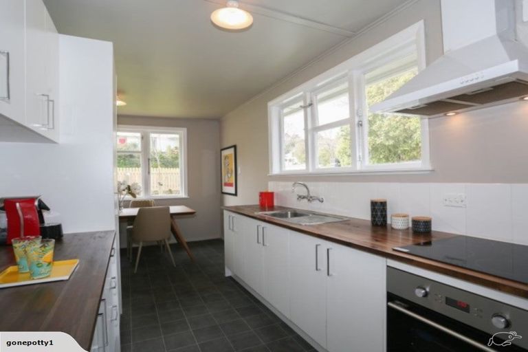 Photo of property in 54 Joll Road, Havelock North, 4130