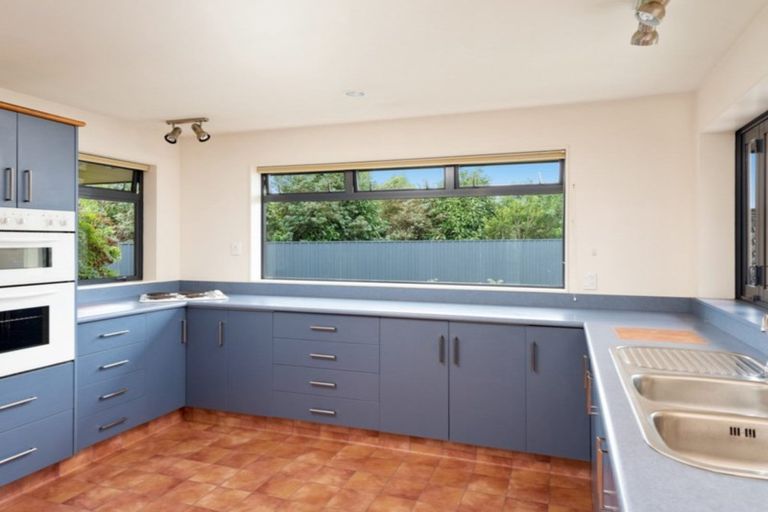 Photo of property in 2 Nicholson Street, Renwick, 7204