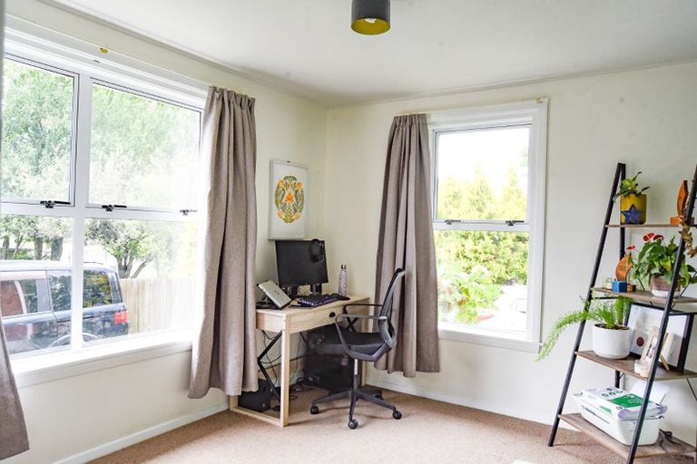 Photo of property in 36 Hillary Crescent, Upper Riccarton, Christchurch, 8041