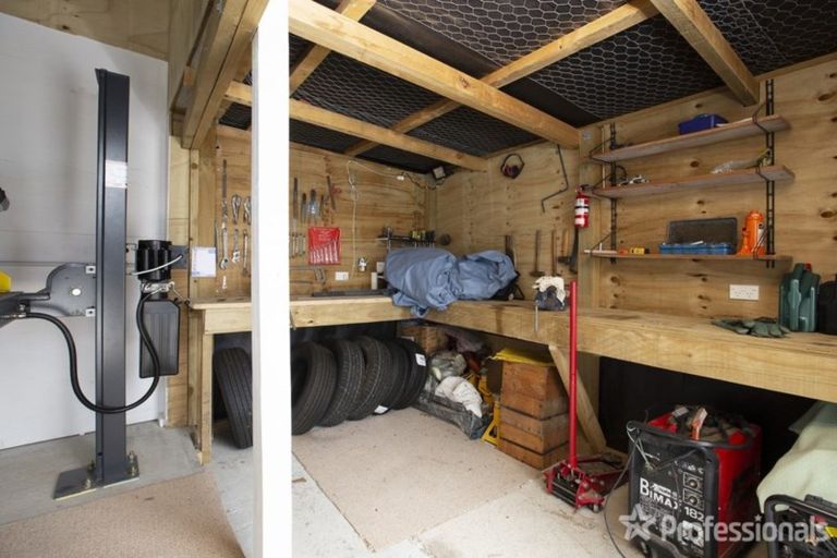 Photo of property in 25 Hilton Road, Carterton, 5713