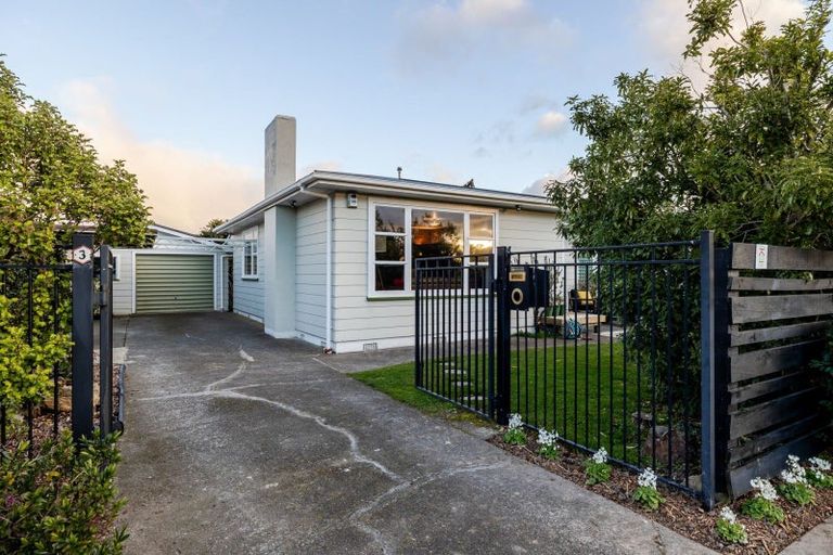 Photo of property in 3 Clarke Avenue, Highbury, Palmerston North, 4412