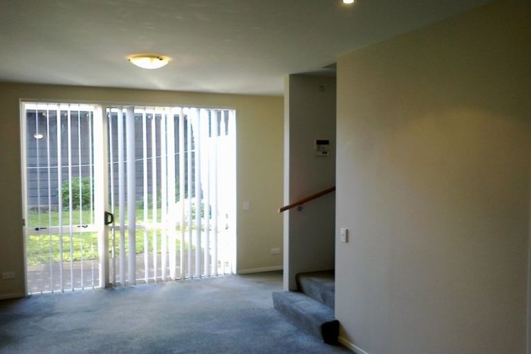 Photo of property in 3 Kirikiri Lane, East Tamaki, Auckland, 2013